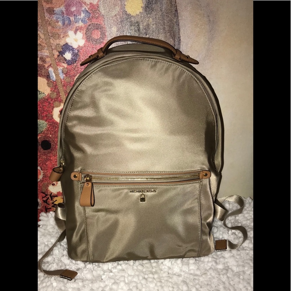 MICHAEL KORS
Kelsey Nylon Backpack